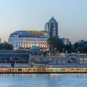 hotel-hafen-hamburg.hamburg-hotels-de.com/