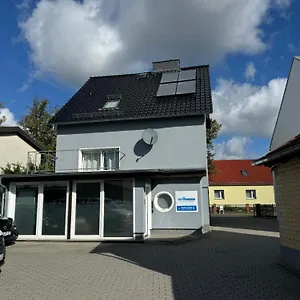 Skypension Pensjonat Schönefeld